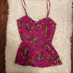 Candie’s Floral Top Size M